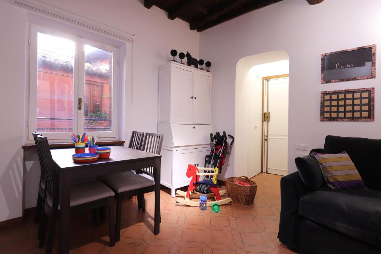 Lovely Navona Apartment *