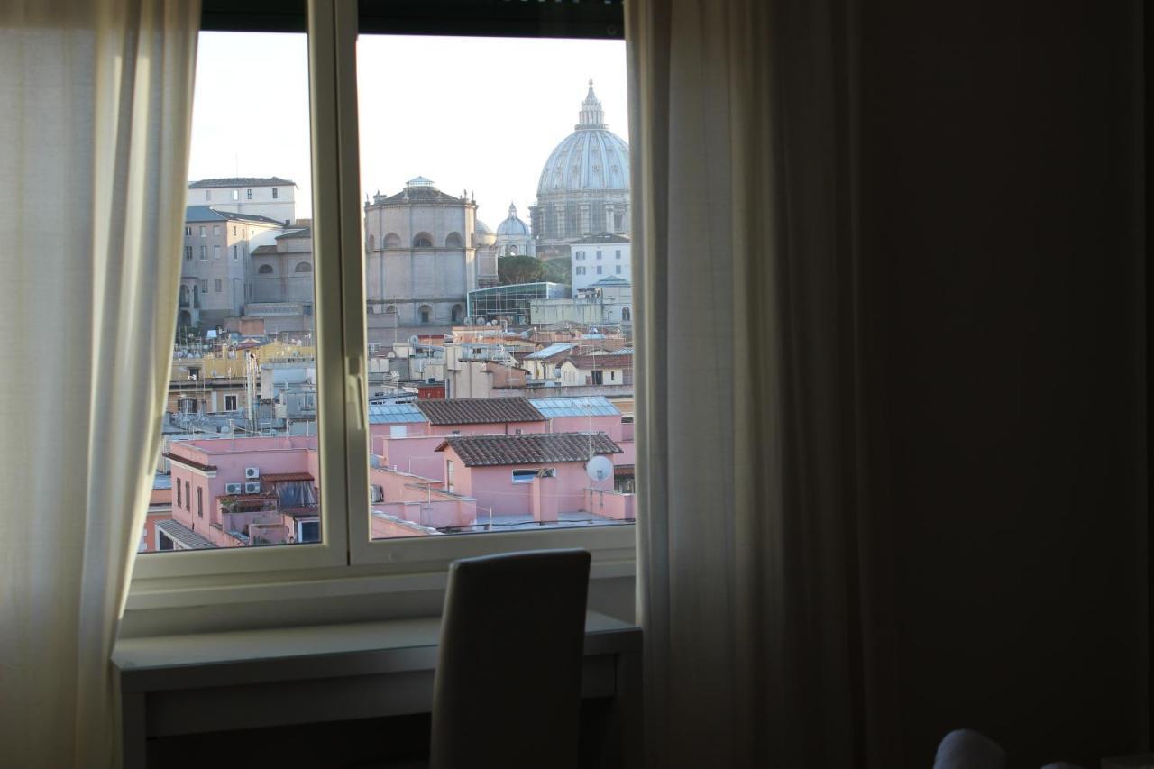 Panoramic View Of St. Peter Apartamento *