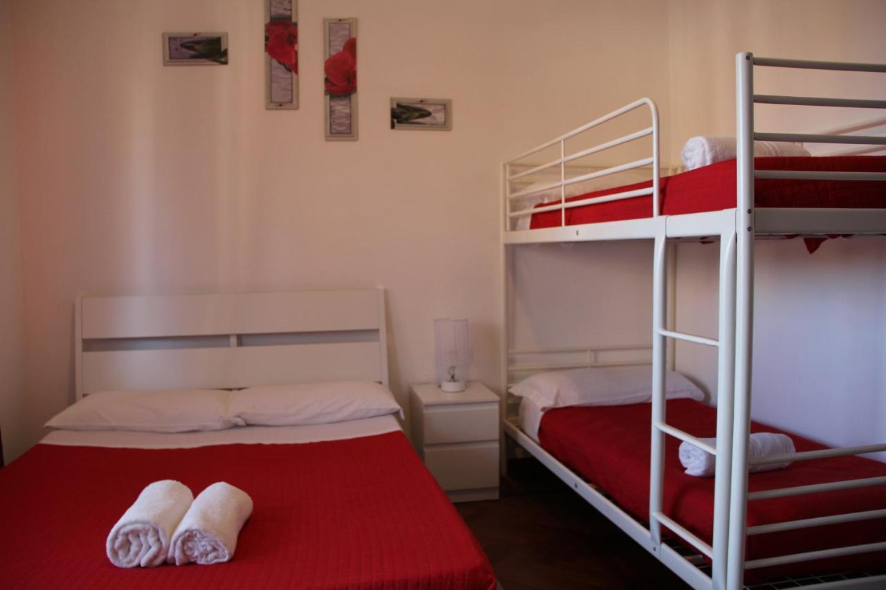 Domus Vatican Holiday's Bed and breakfast *