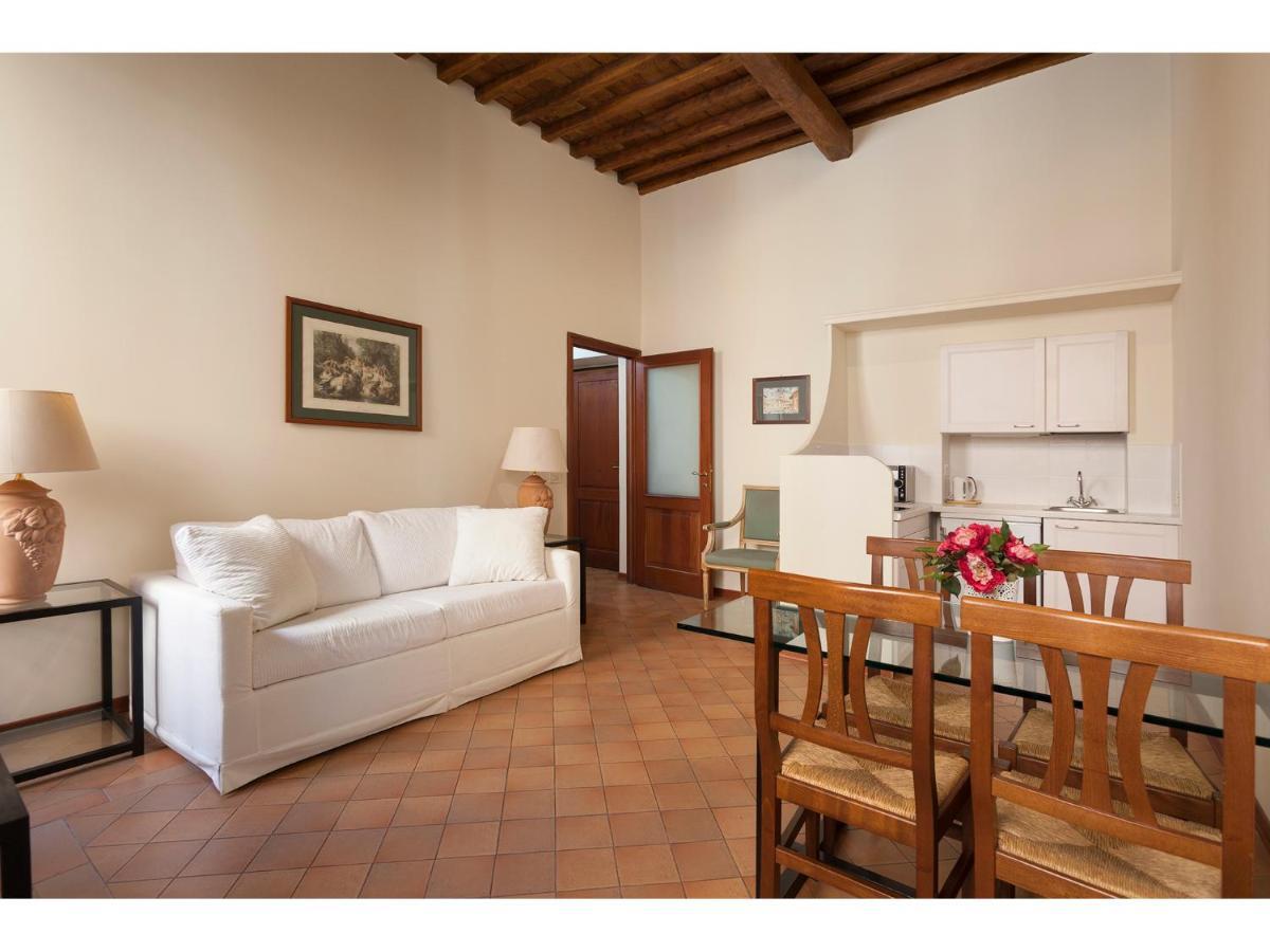 Appartamento Rasella 47 *