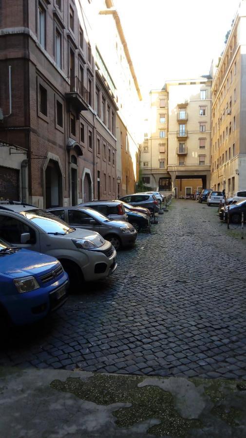 Casa Ponte Sisto Rome