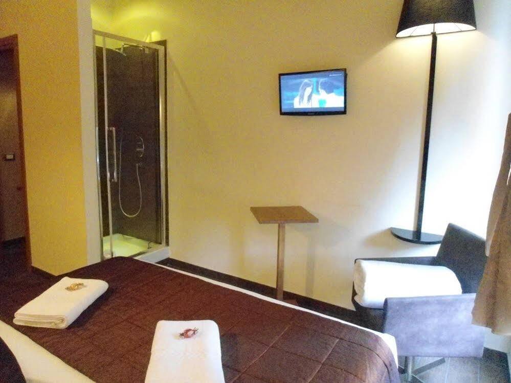 Aida Charming Acomodação com café da manhã  2*