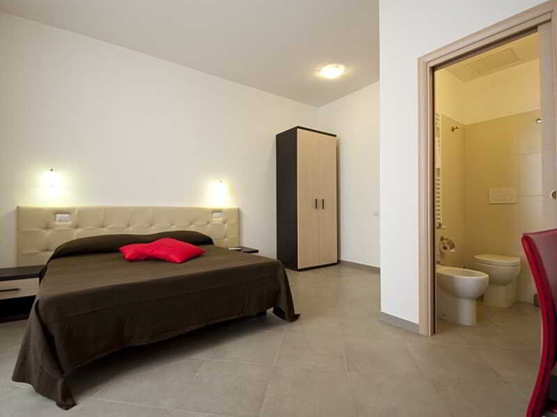 Ara Pacis 2* Roma