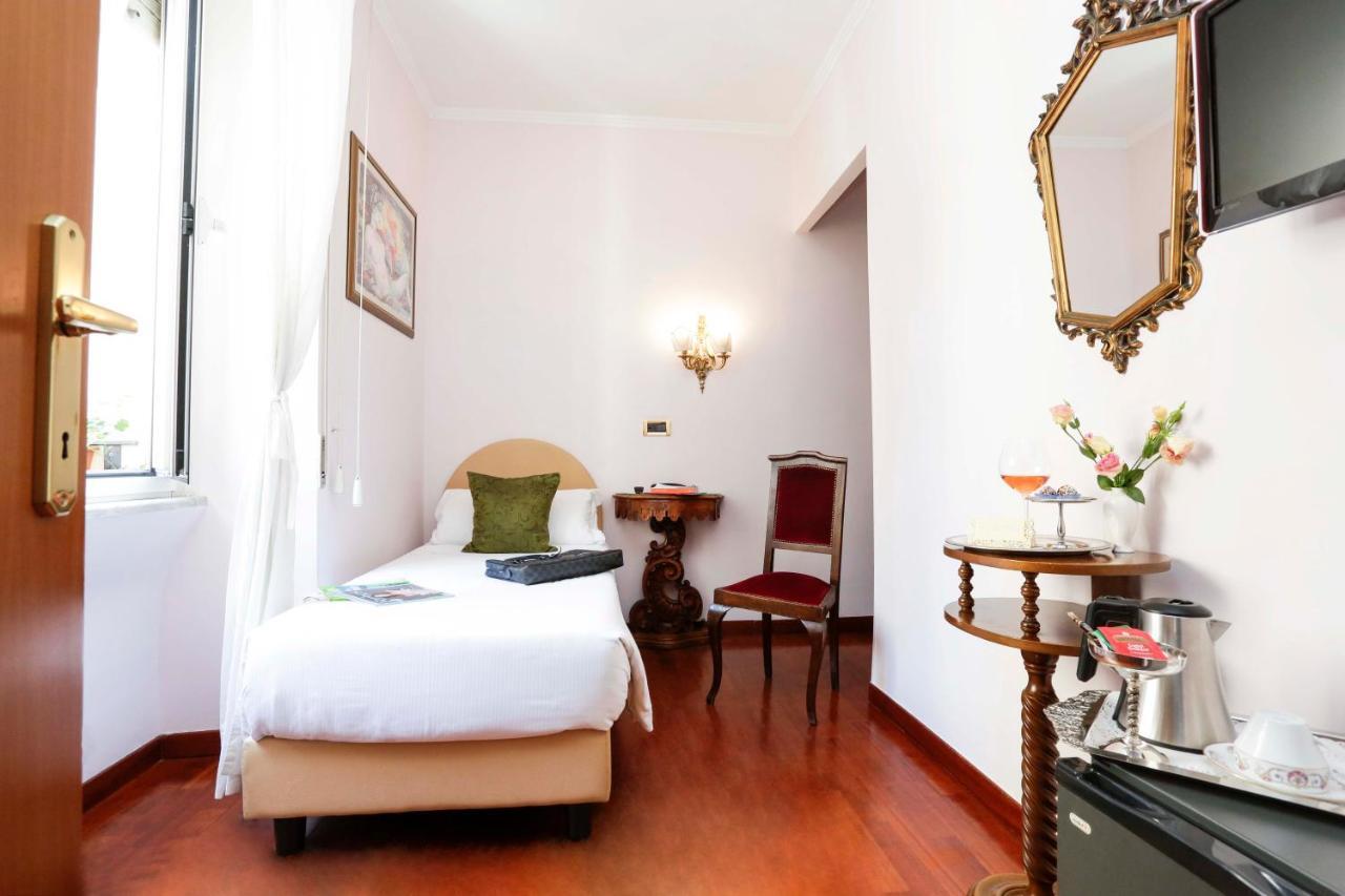 Sant'angelo 3*