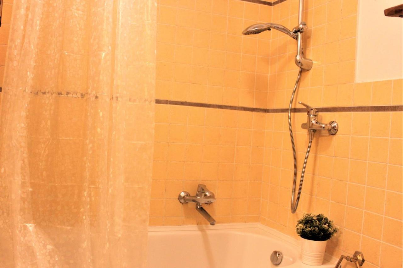 Apartment Cuore Di Testaccio Rom
