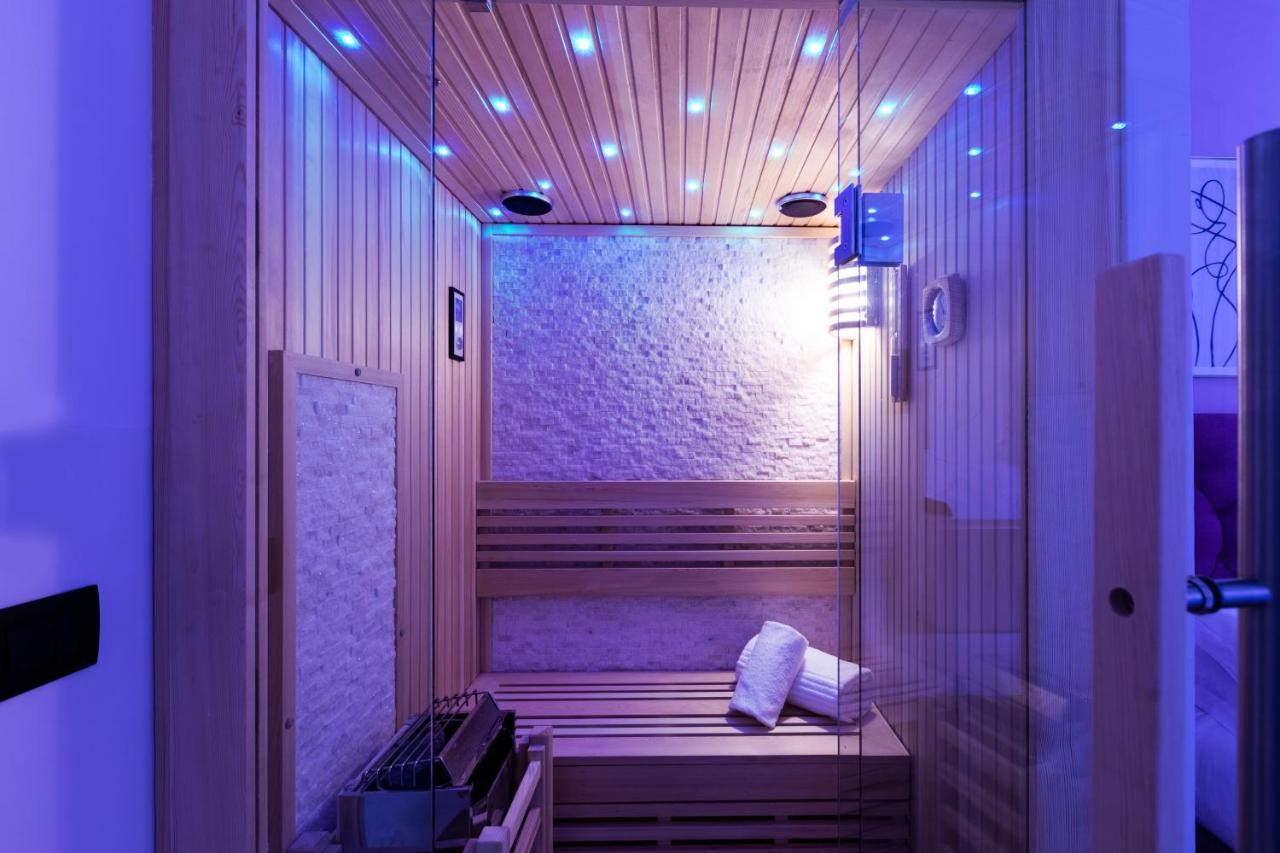 Appartamento Romac Trinity - 3bdr With Sauna & Jacuzzi In Campo De Fiori *