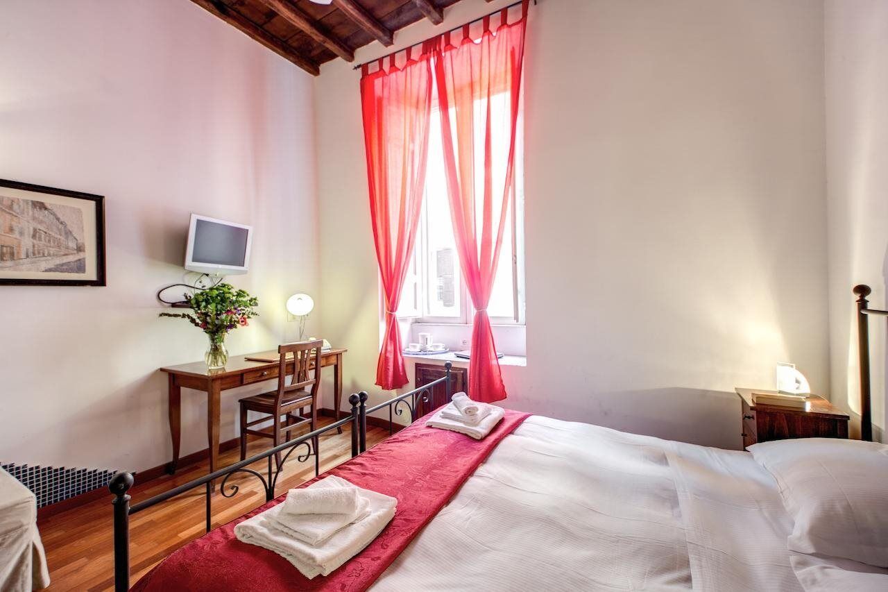 Nova Domizia 2* Roma