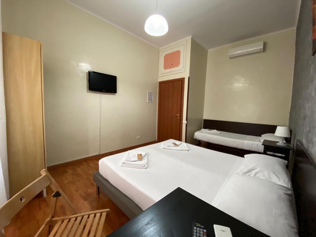 The Place In 2* Roma
