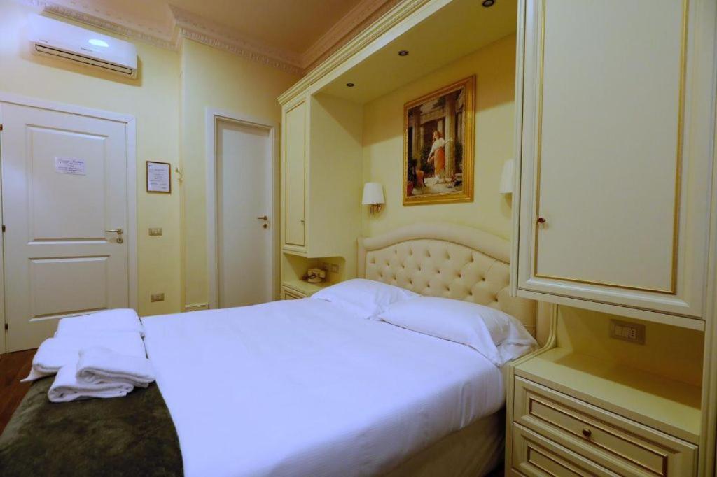 Dimora Frattina Bed and breakfast