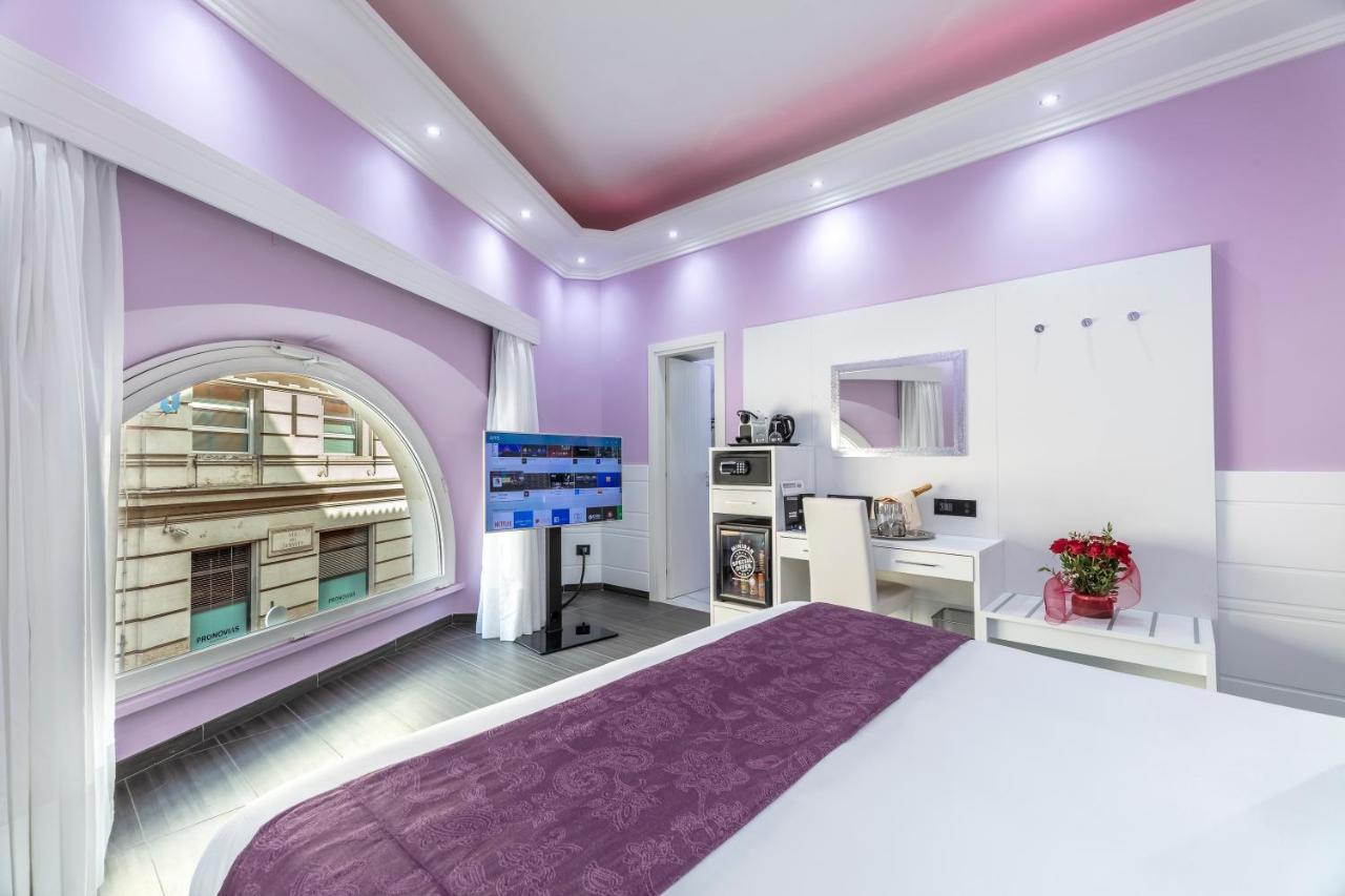 The One Boutique & (adults Only) Rom