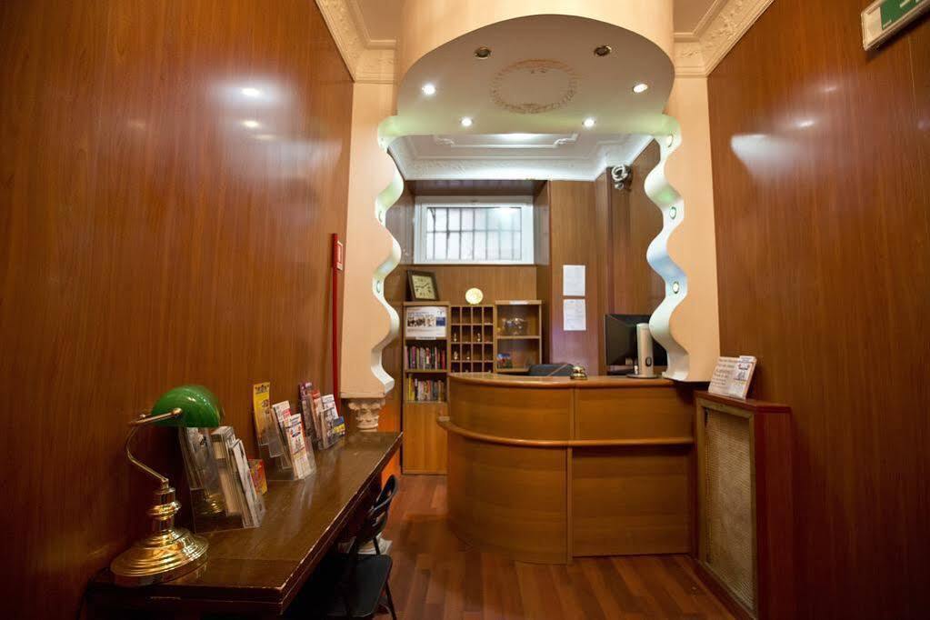 Hostal Beautiful Roma