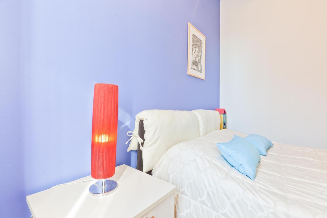 Porta Portese Colorful Flat *