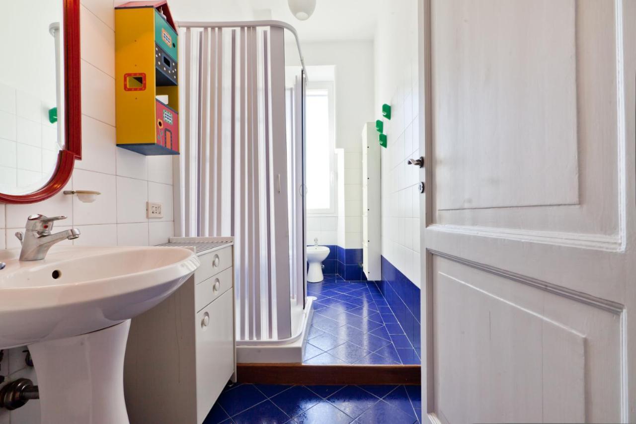 Porta Portese Colorful Flat *