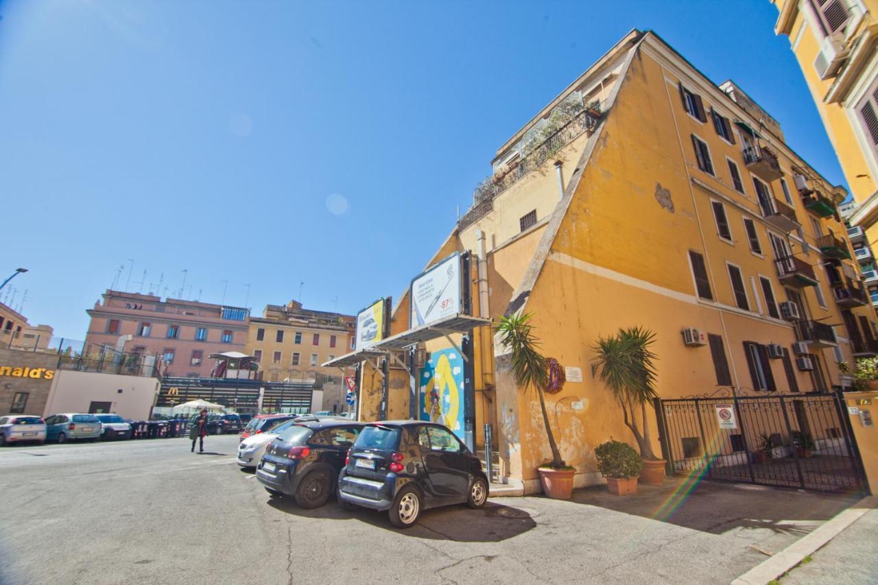 Porta Portese Colorful Flat Appartamento Roma