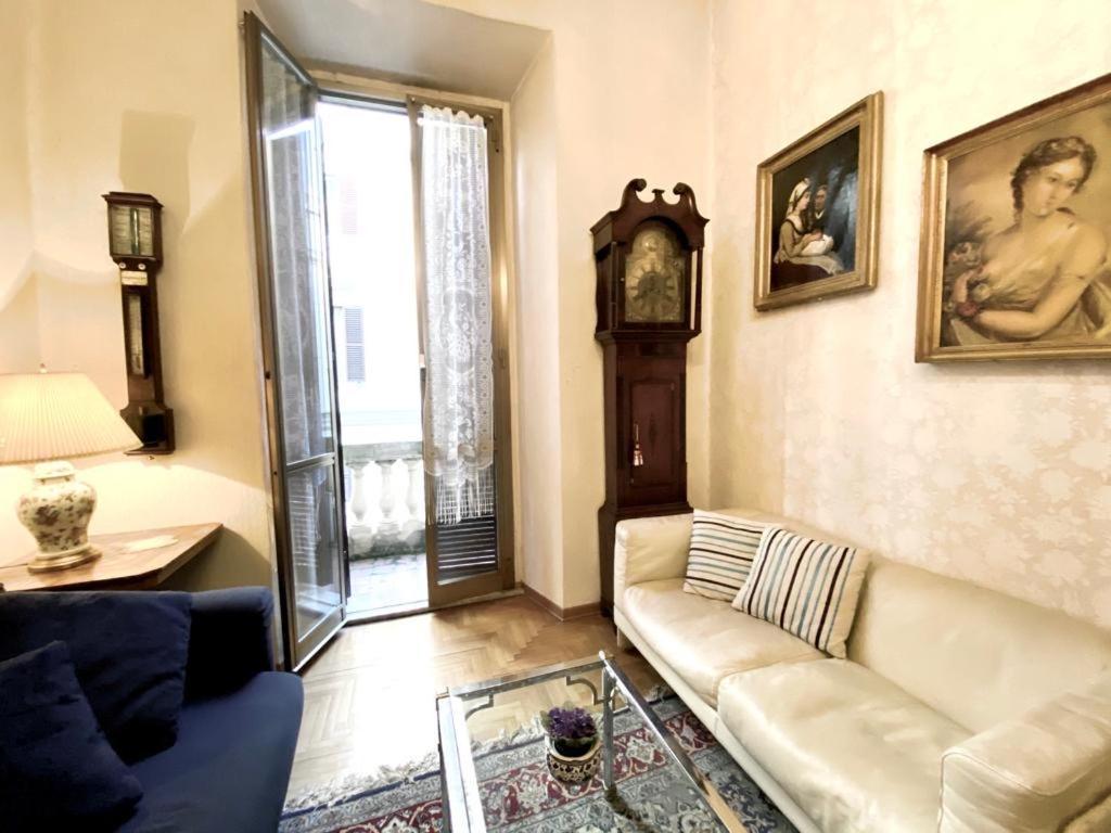 Apartment Traditional Style In The Center