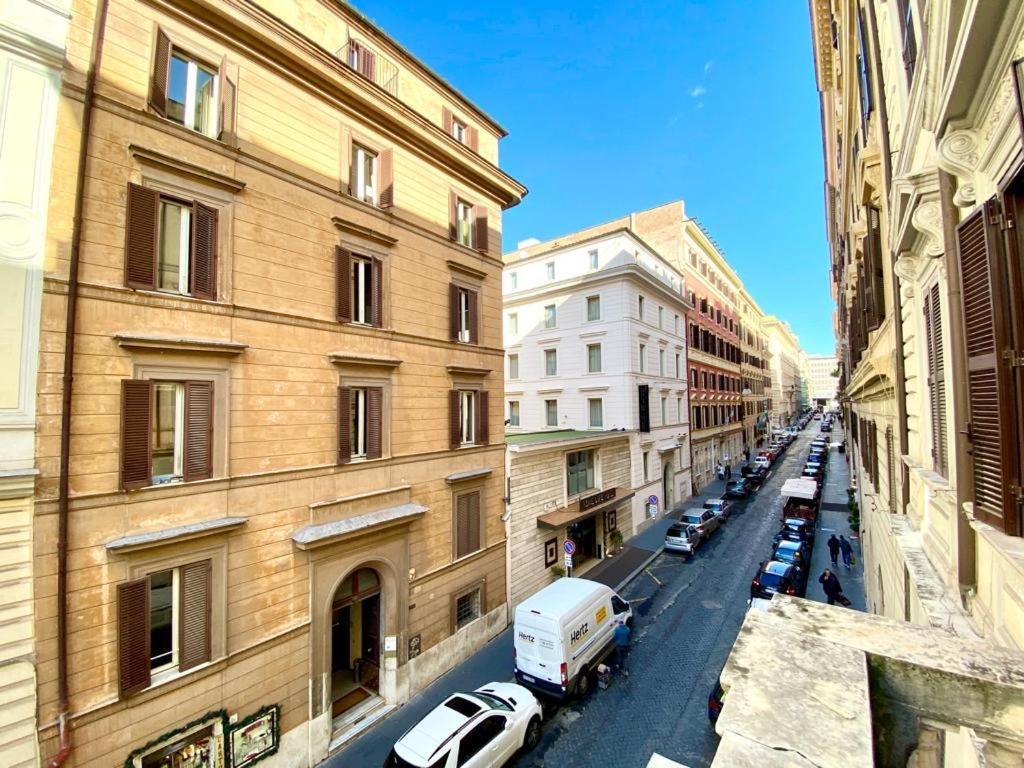 Traditional Style In The Center * Roma