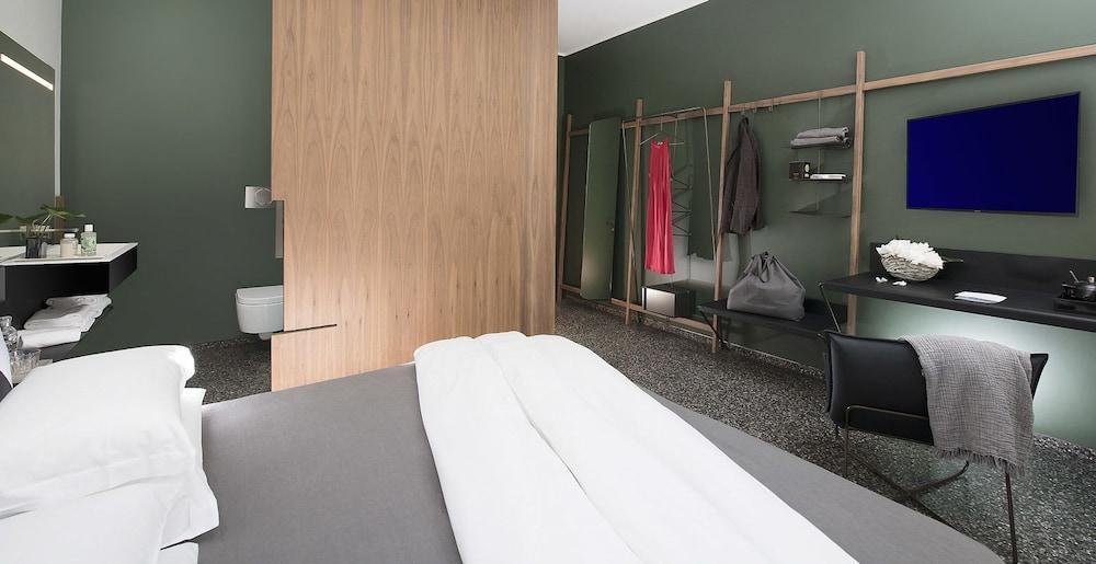 Hotel Royal Bissolati Rome