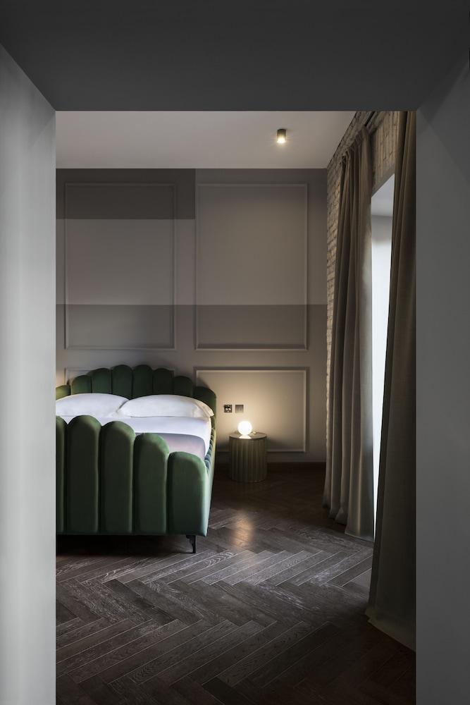 Hotel Chapter