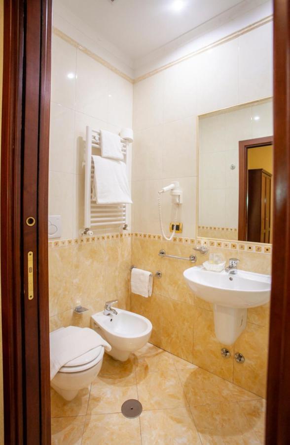 Hotel Esposizione 3*