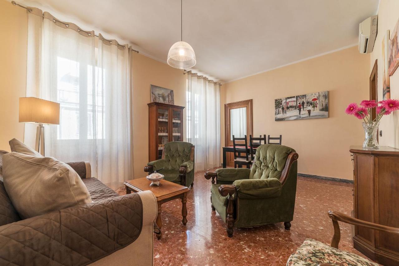 Stazione Termini & Castro Pretorio Flat Apartamento *