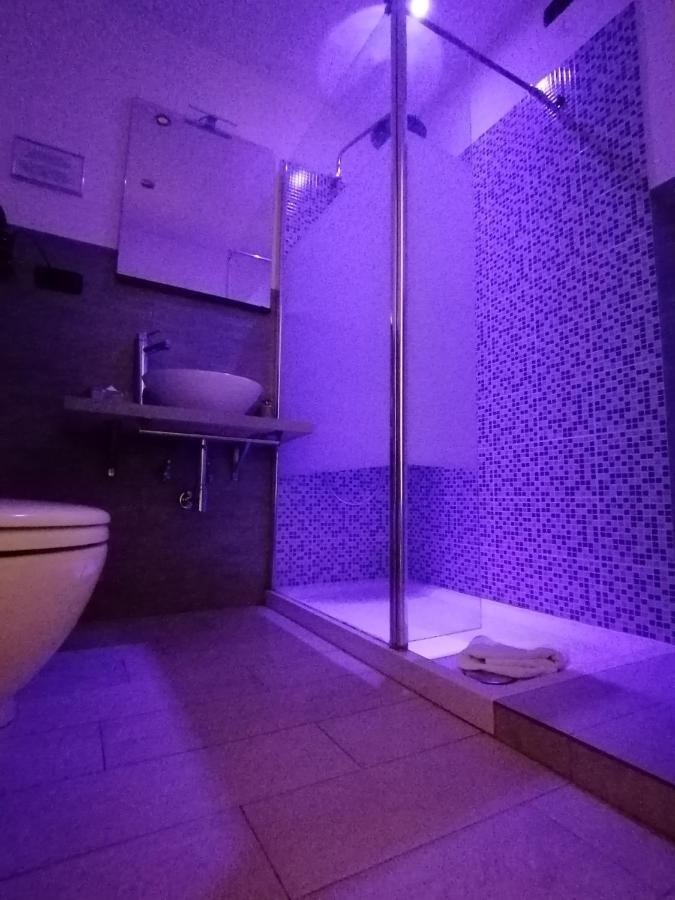 Affittacamere Chroma Italy - Chroma Deka Roma