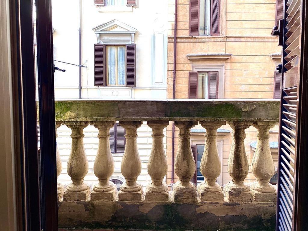 Traditional Style In The Center