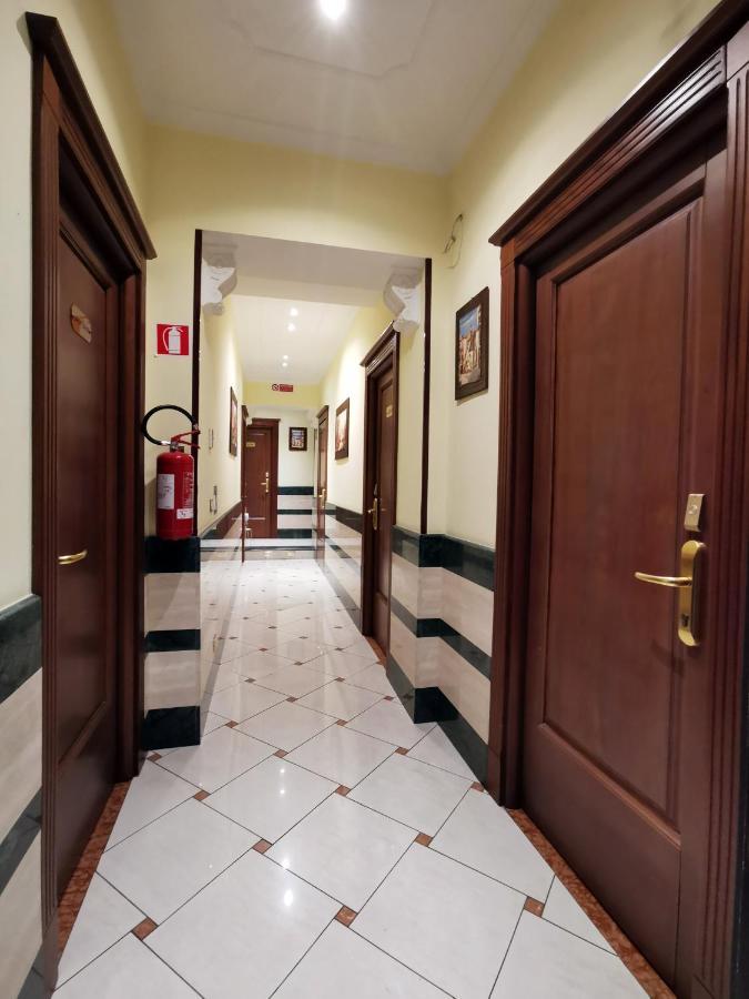 Valentino Palace 3* Rom
