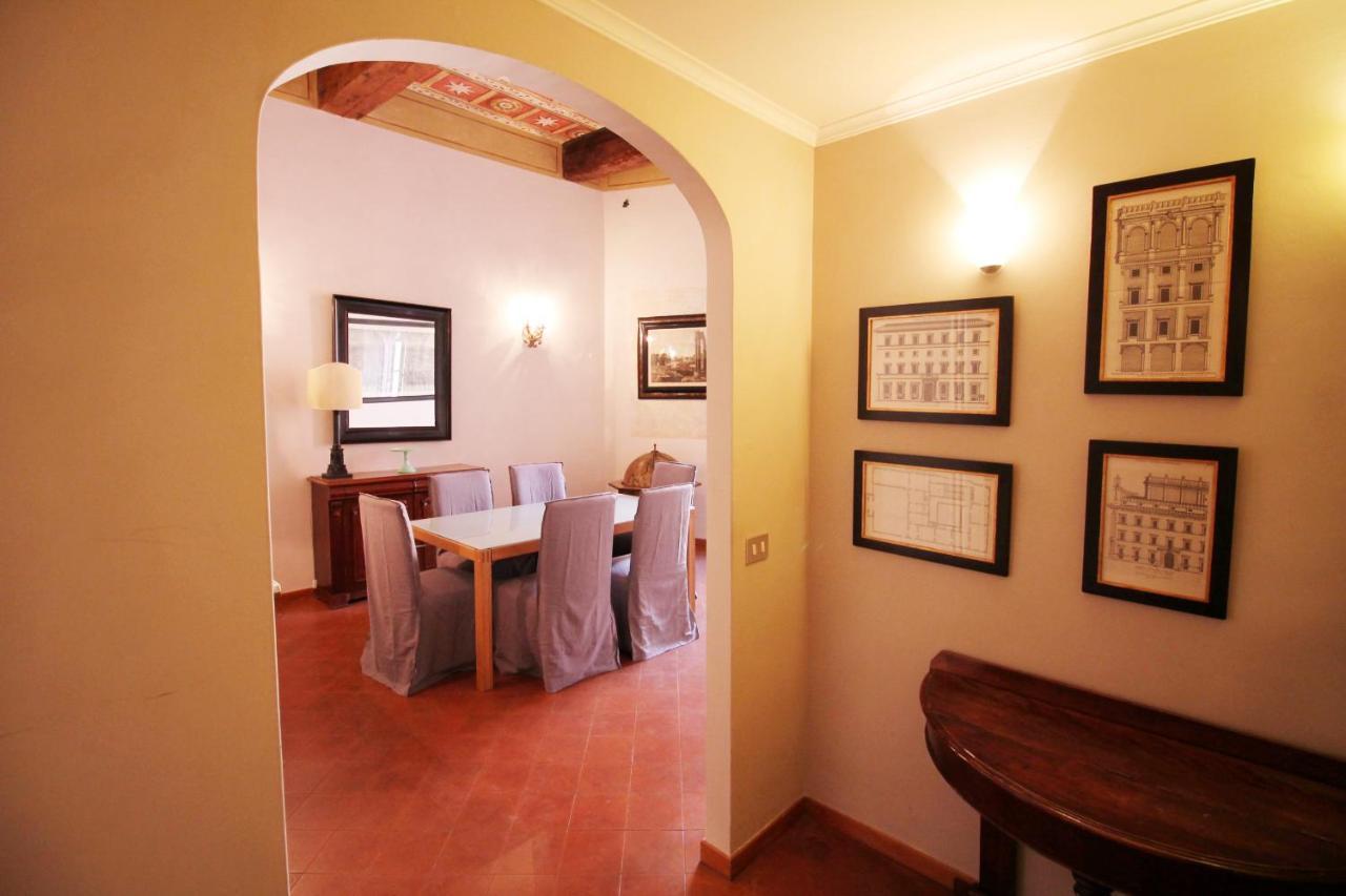 Family 2br In Via Giulia