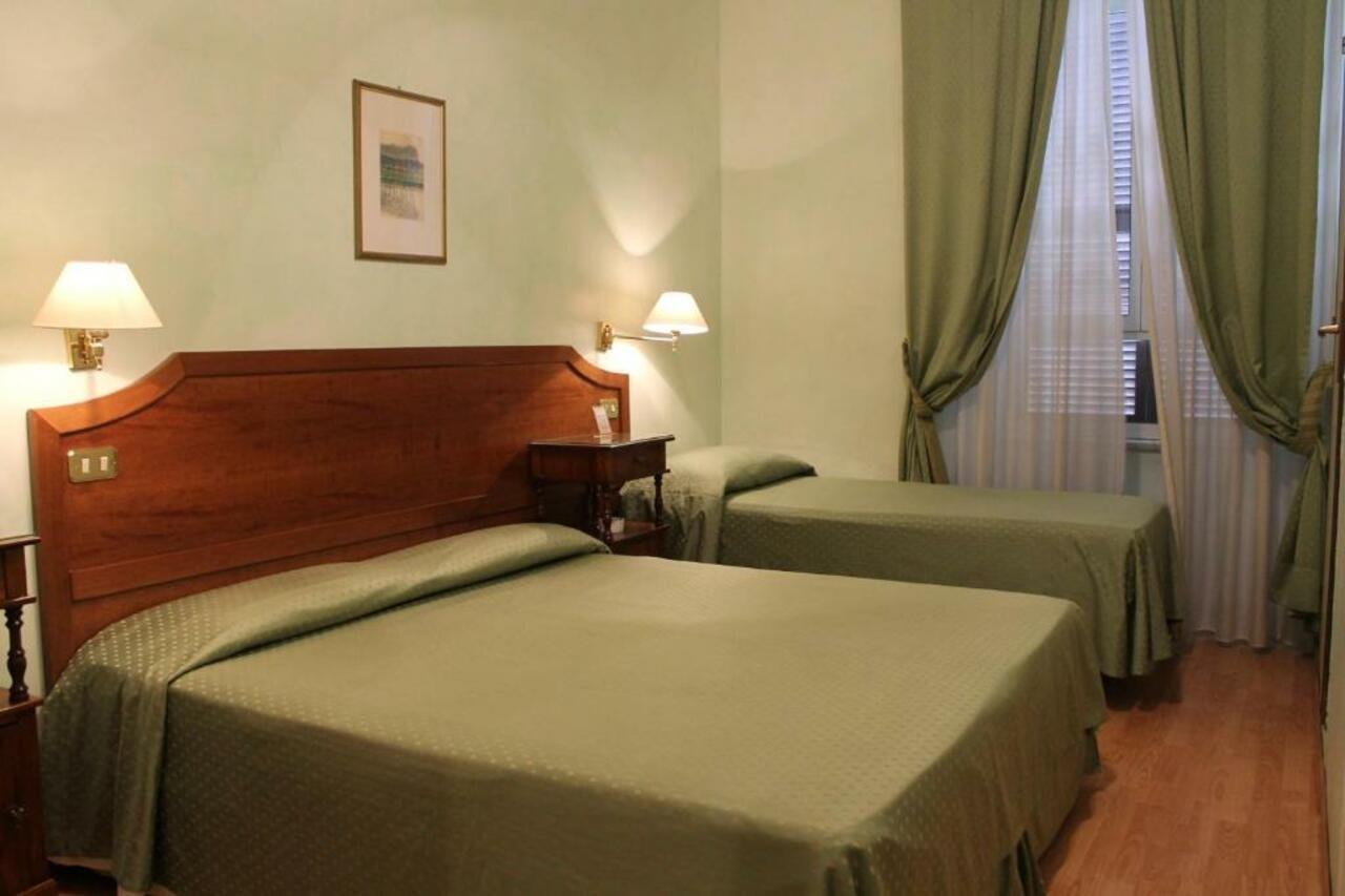 Fiori Hotell 2*