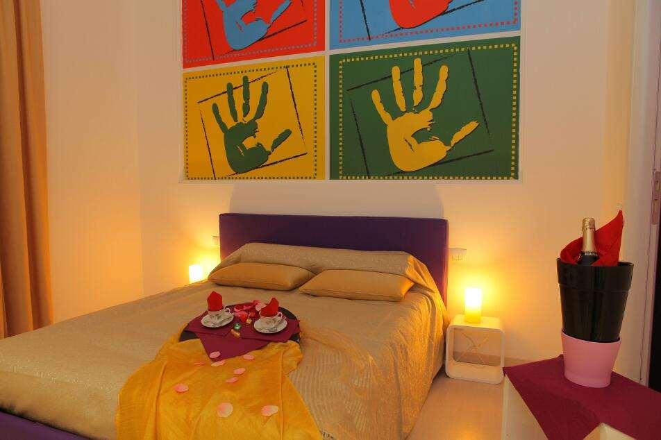 Bed & Breakfast Chroma Italy - Ena Rome