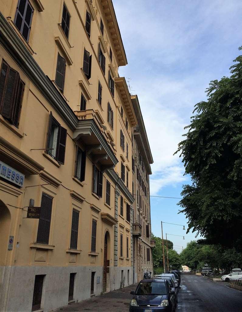 Bed & Breakfast Chroma Italy - Chroma Tessera 2*