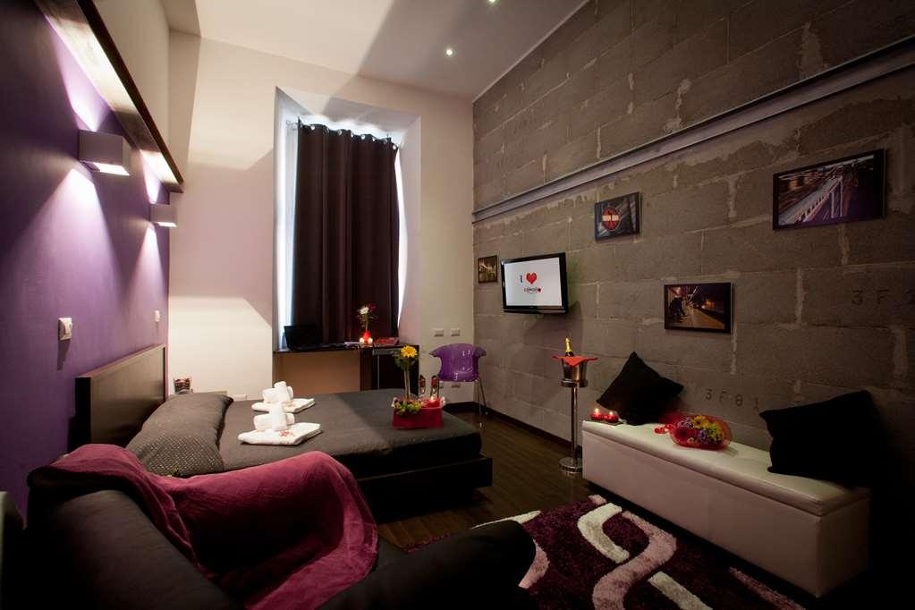 Chroma Italy - Chroma Pente Rome