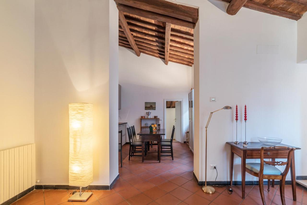 Three Bedrooms In World-famous Via Giulia - Fromhometorome Roma