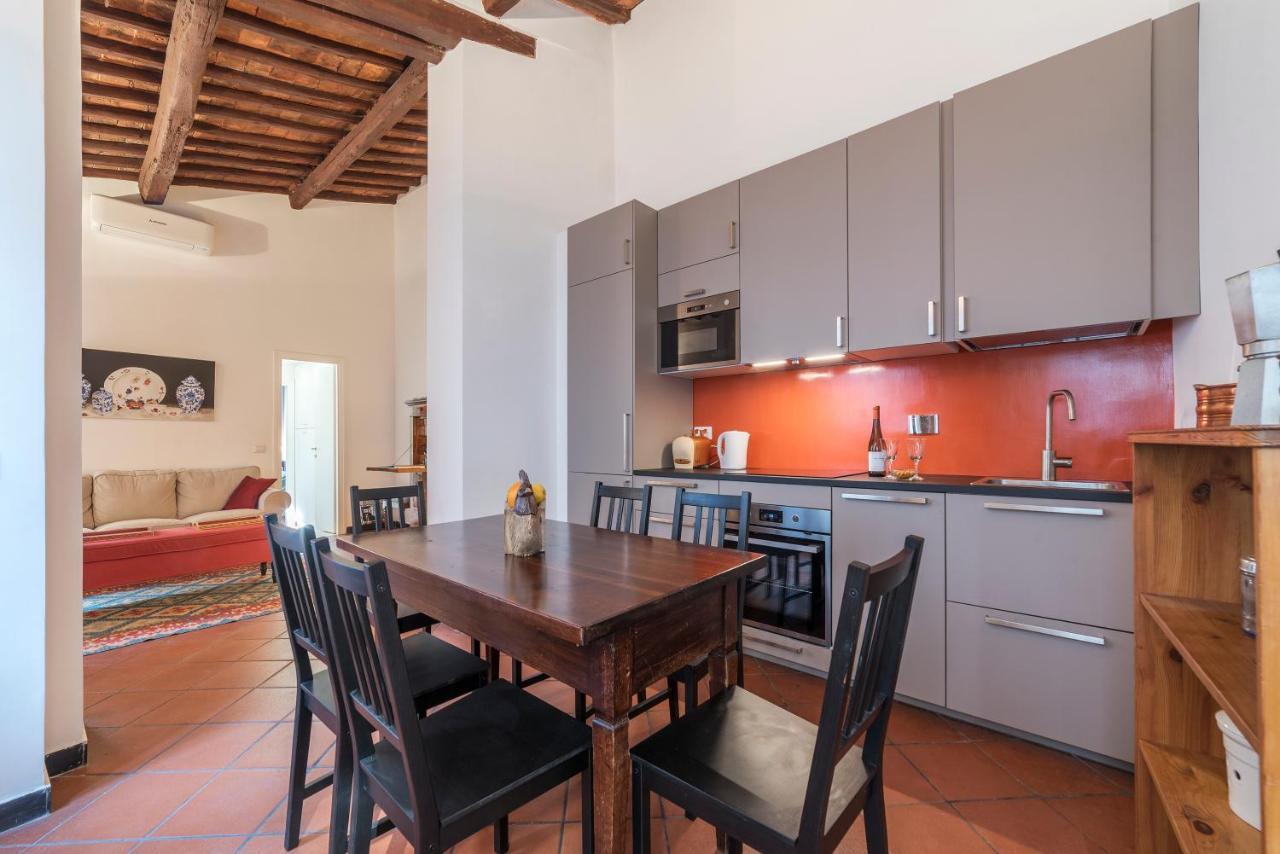 Three Bedrooms In World-famous Via Giulia - Fromhometorome Appartamento