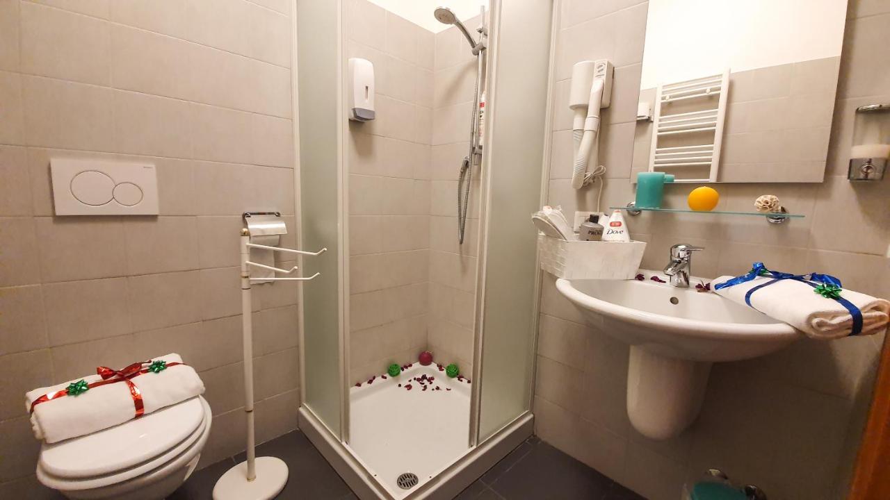 La Casa Verde - Free Secure Parking If You Book 3 Nights Roma