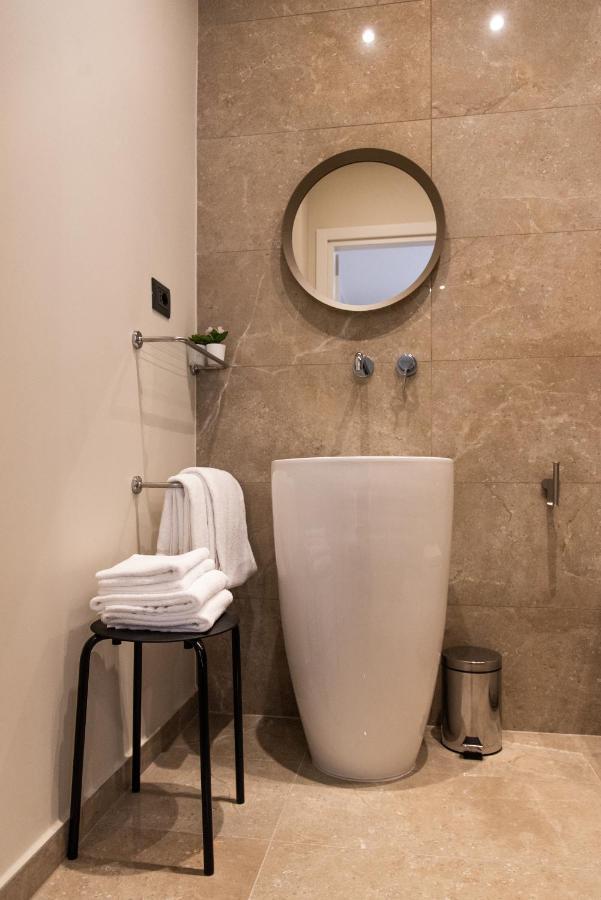 Xxiv Domus Luxury Pensión