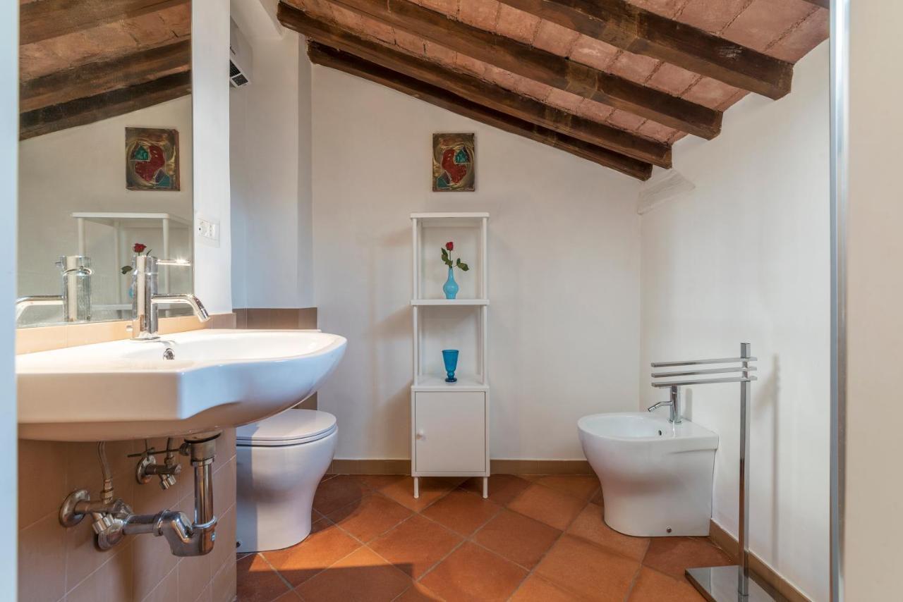 Three Bedrooms In World-famous Via Giulia - Fromhometorome * Roma