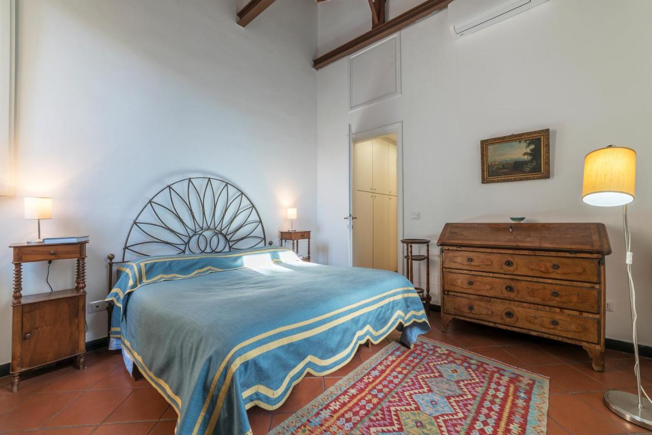 Appartamento Three Bedrooms In World-famous Via Giulia - Fromhometorome *