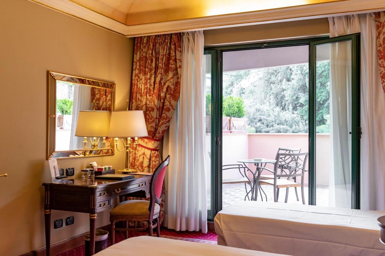 River Chateau Roma