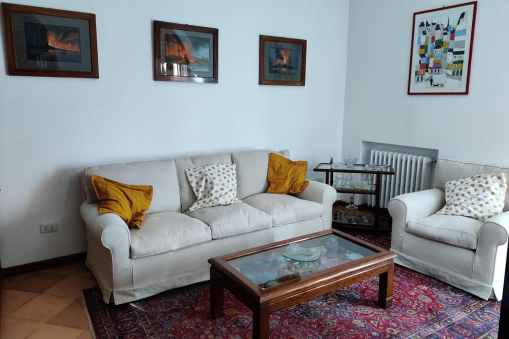 Lanza Tomasi - Centre Apartamento