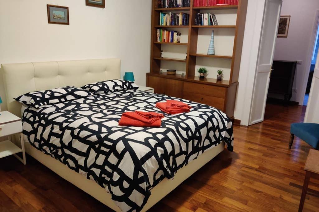 Lanza Tomasi - Centre Apartamento *