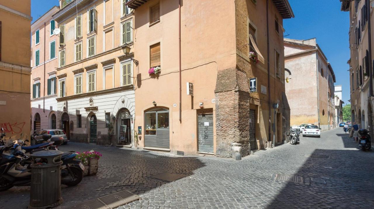 Appartamento Trasteverehome - Santa Cecilia In Trastevere With Balcony