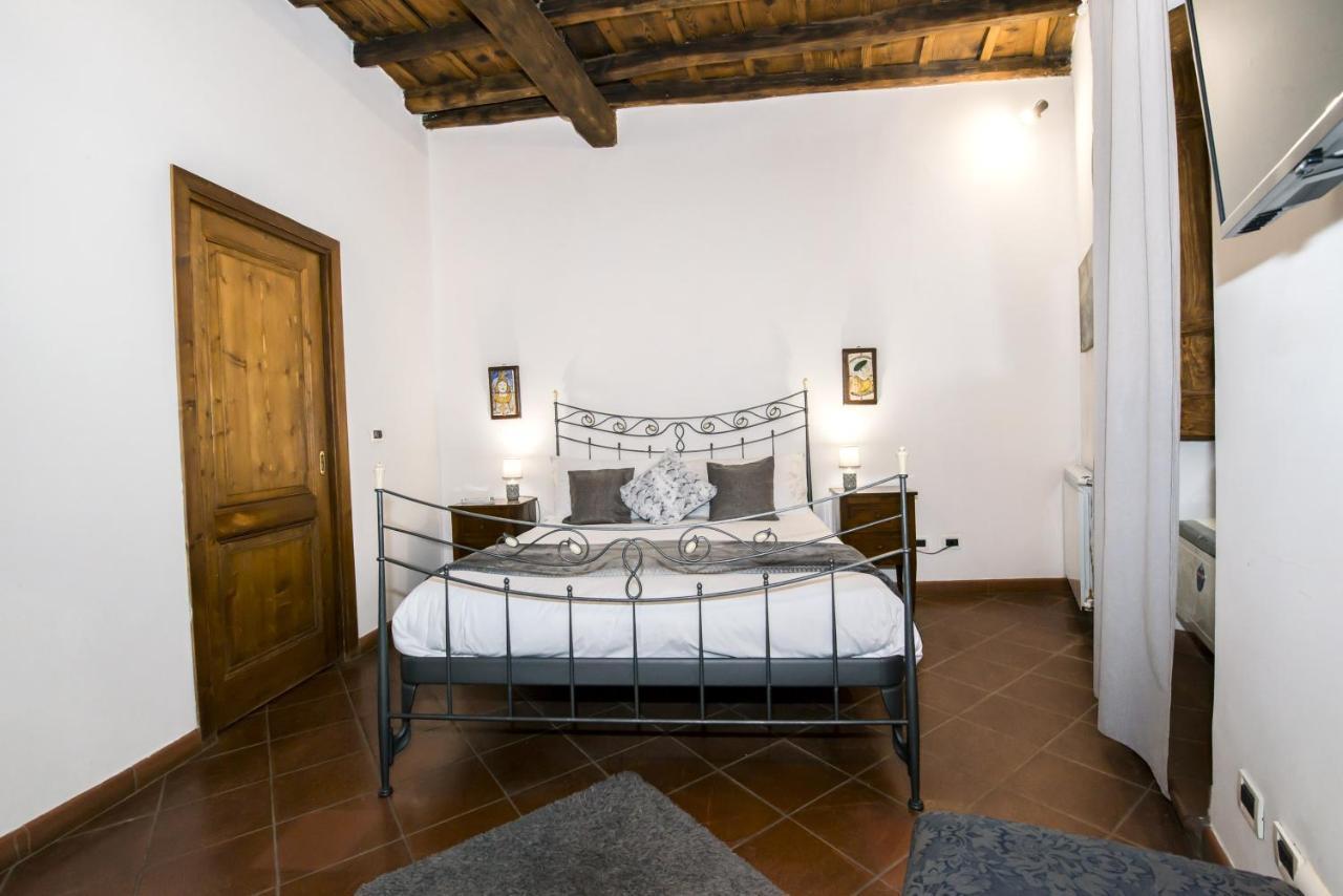 Residenze Romanae - Vicolo Dell'aquila * Roma