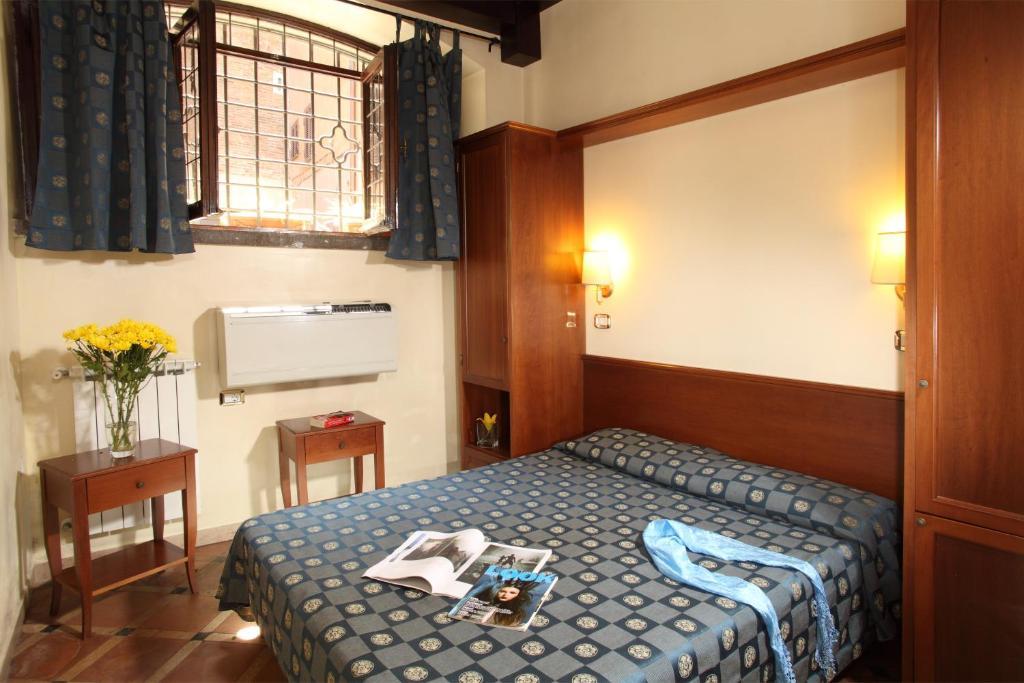 Hotel Antico Borgo Di Trastevere 2*