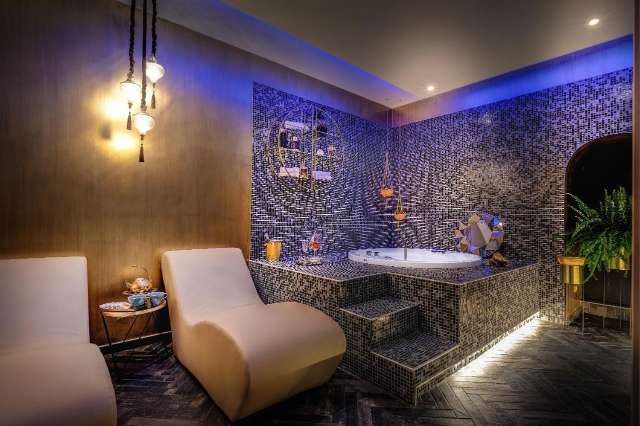 Hotell Dharma Boutique & 4*