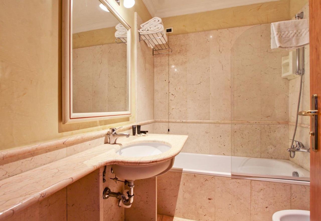Invictus Hotell