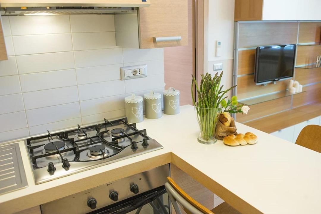 Iflat Sleek Apt In Testaccio Near Ostiense Train Station *
