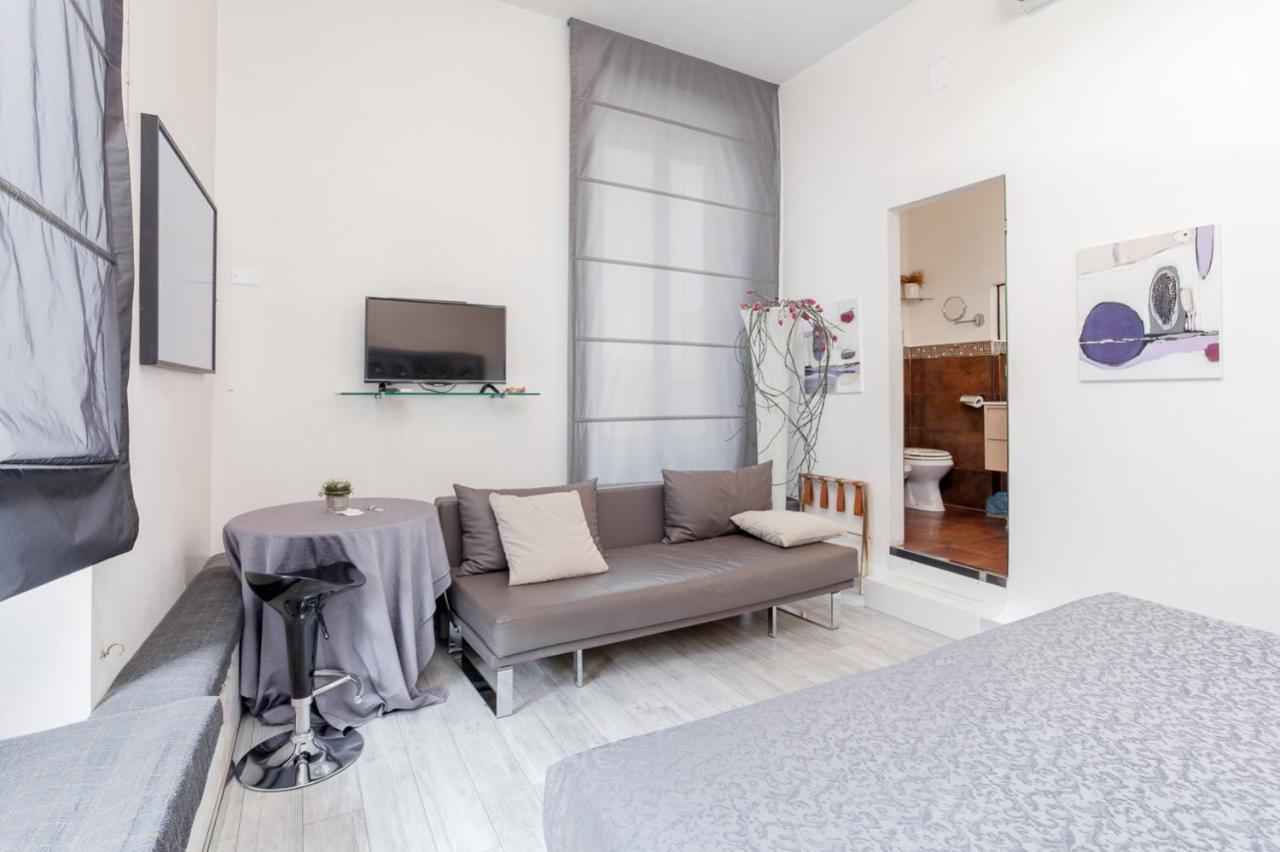 Esedra Relais Affittacamere 2*