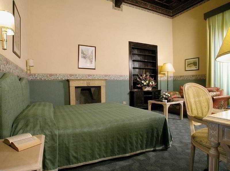 Ara Pacis Affittacamere 2*