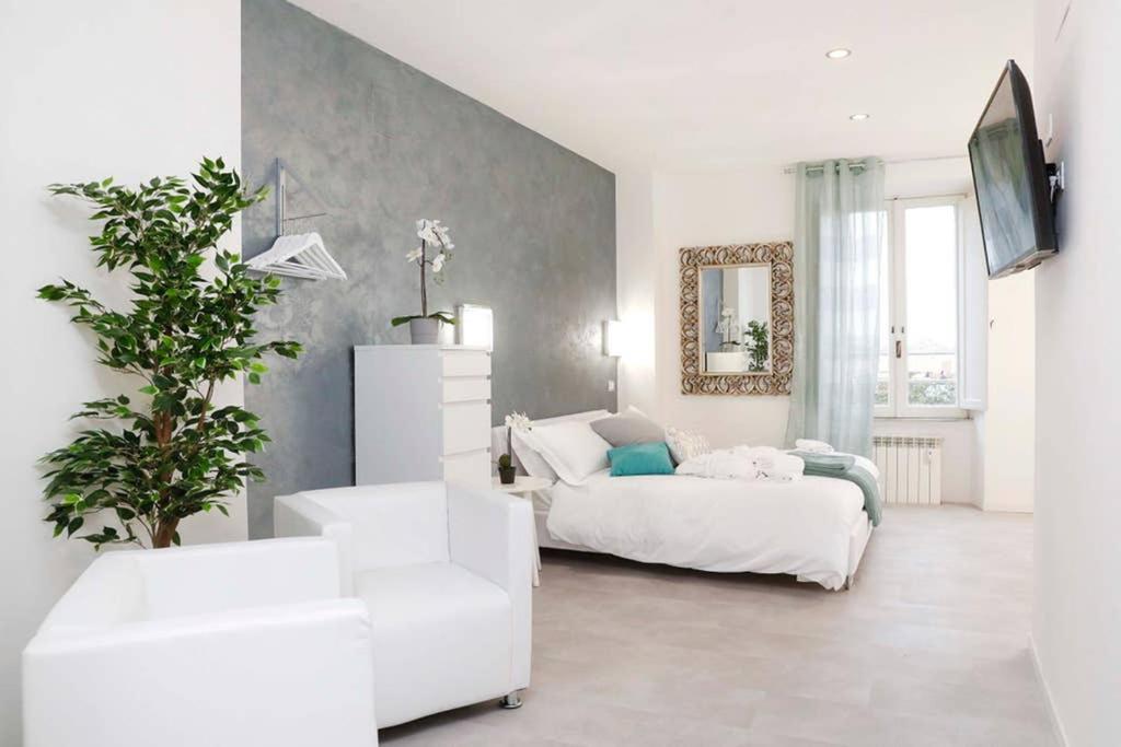 White Panoramic Jacuzzi Trastevere - Collection Leilighet